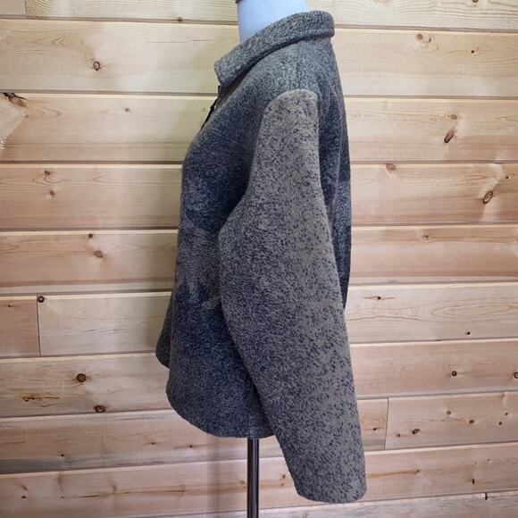 Black Mountain Outdoor Moose Bear Acrylic Zip Up Jacket Size Small - Picture 4 of 12